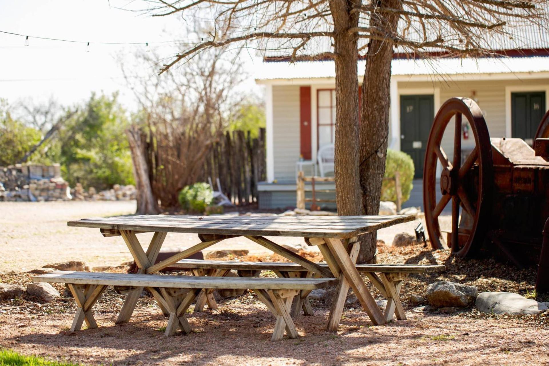 #6 The Root Cellar At Garrison In Gruene Villa New Braunfels Ngoại thất bức ảnh