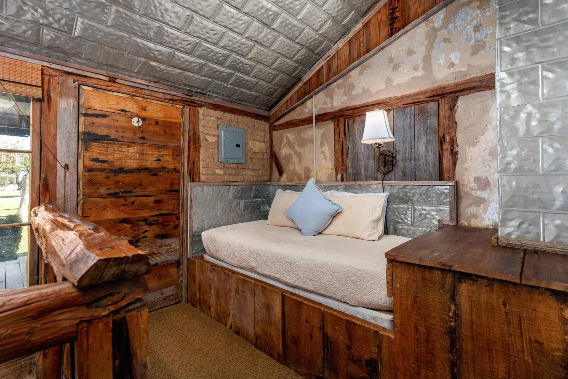 #6 The Root Cellar At Garrison In Gruene Villa New Braunfels Ngoại thất bức ảnh