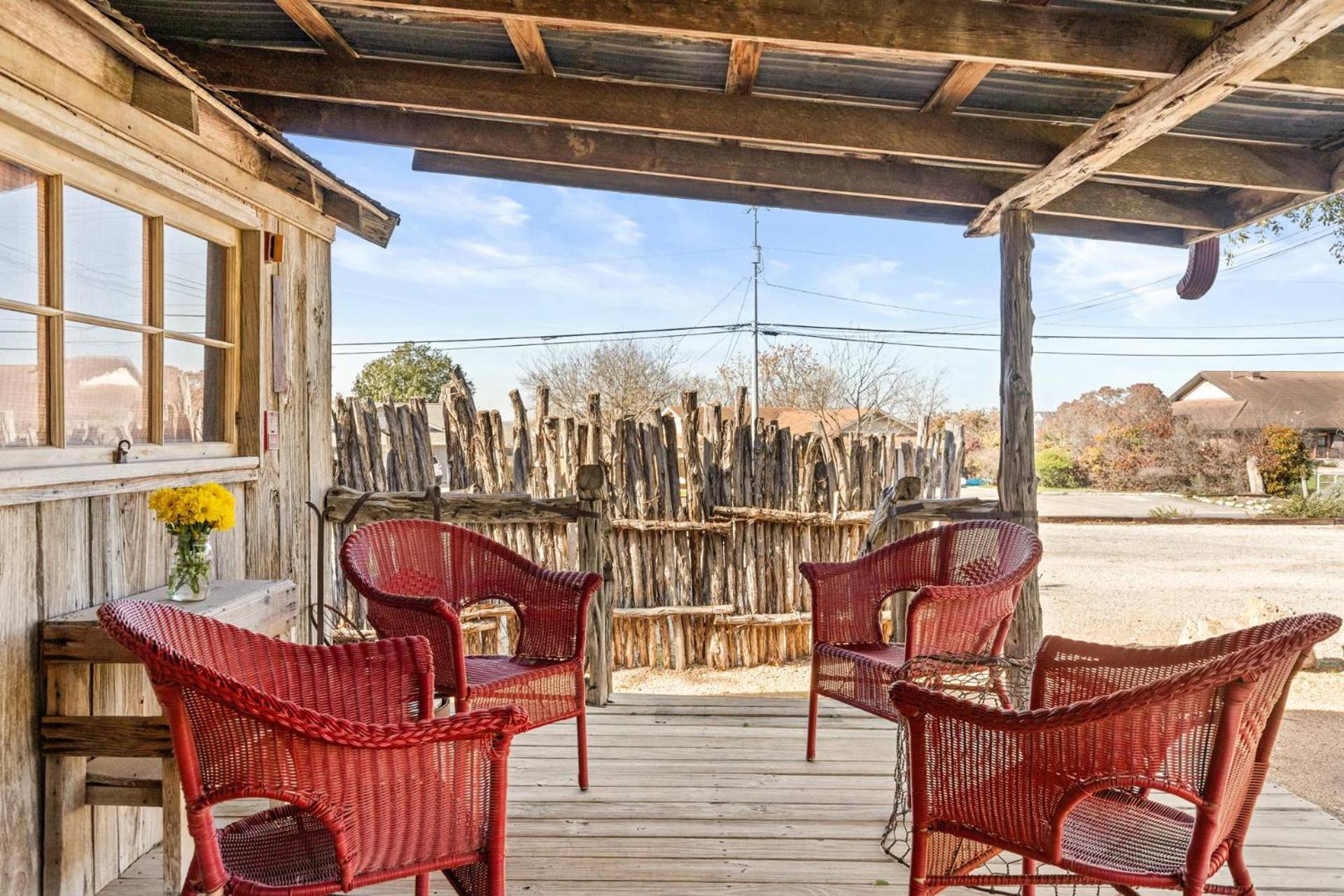 #6 The Root Cellar At Garrison In Gruene Villa New Braunfels Ngoại thất bức ảnh